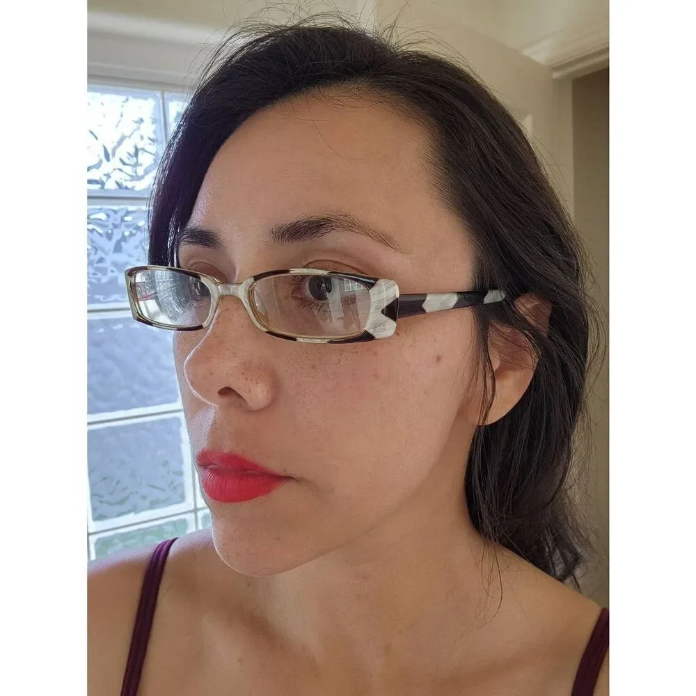 A.J. Morgan reading eyeglasses 1.50 striped impression white brown peepers tort